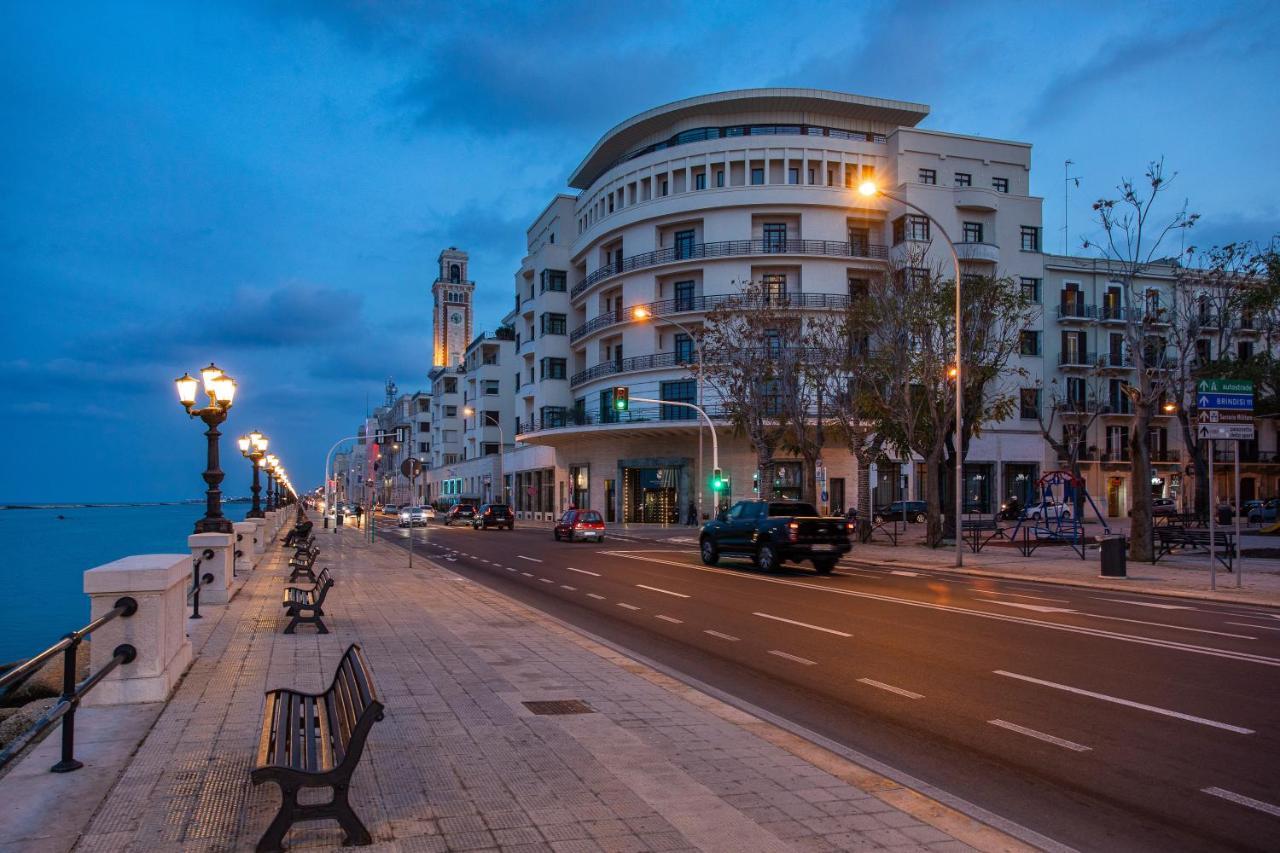 Casa Dei Visionari Apartment Bari Ngoại thất bức ảnh