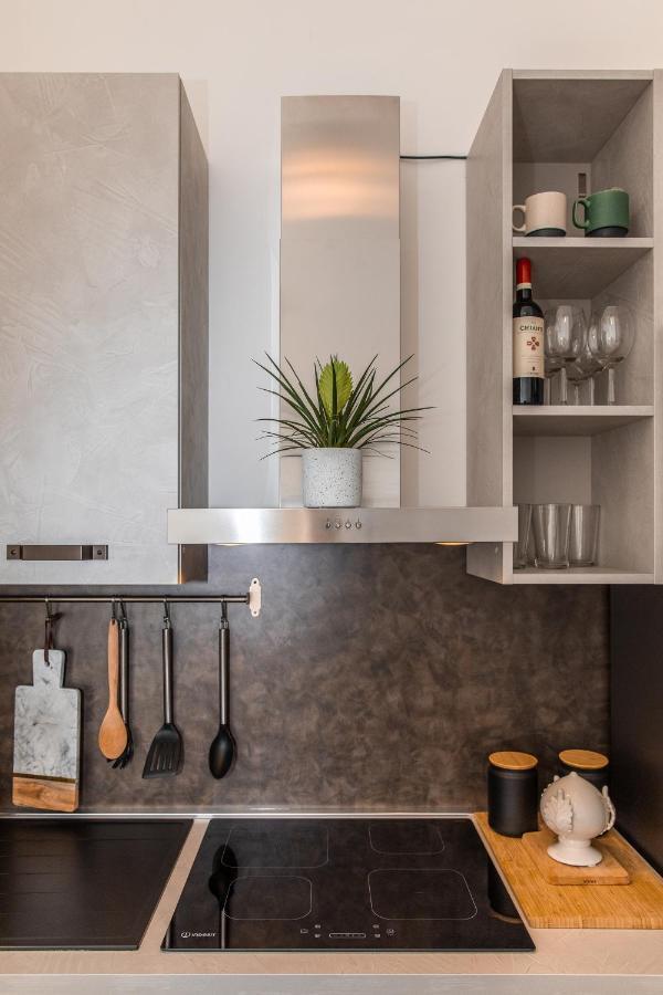 Casa Dei Visionari Apartment Bari Ngoại thất bức ảnh