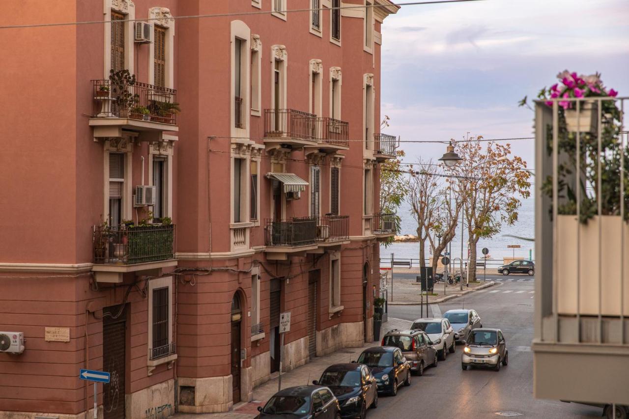 Casa Dei Visionari Apartment Bari Ngoại thất bức ảnh
